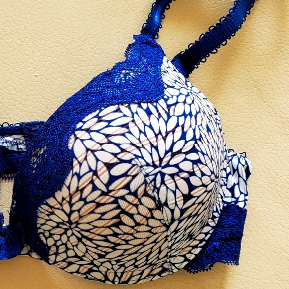 Ambrielle  bra - Picture 2 of 7